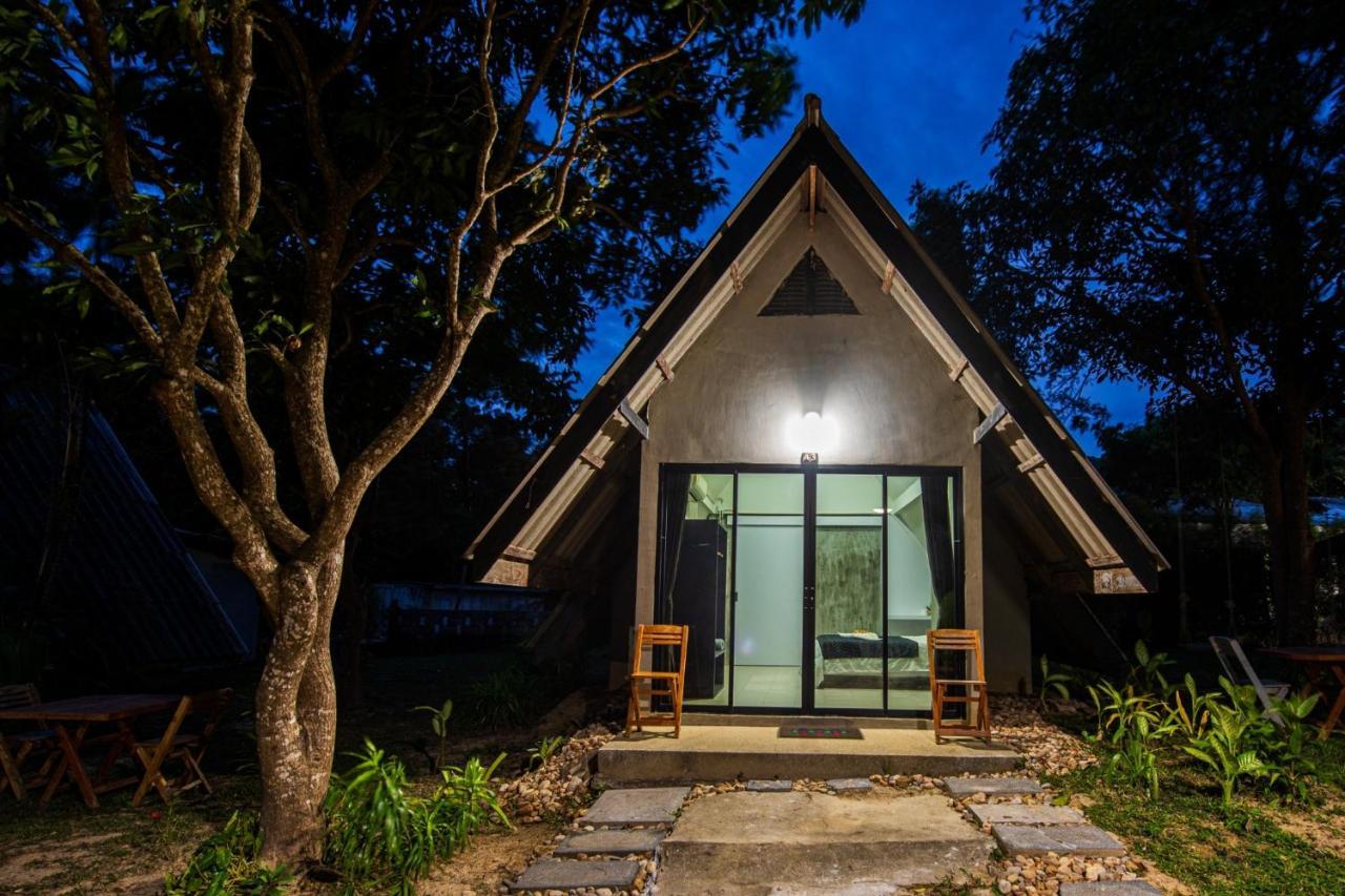Cashewnut Tree Resort Ko Lanta Zewnętrze zdjęcie